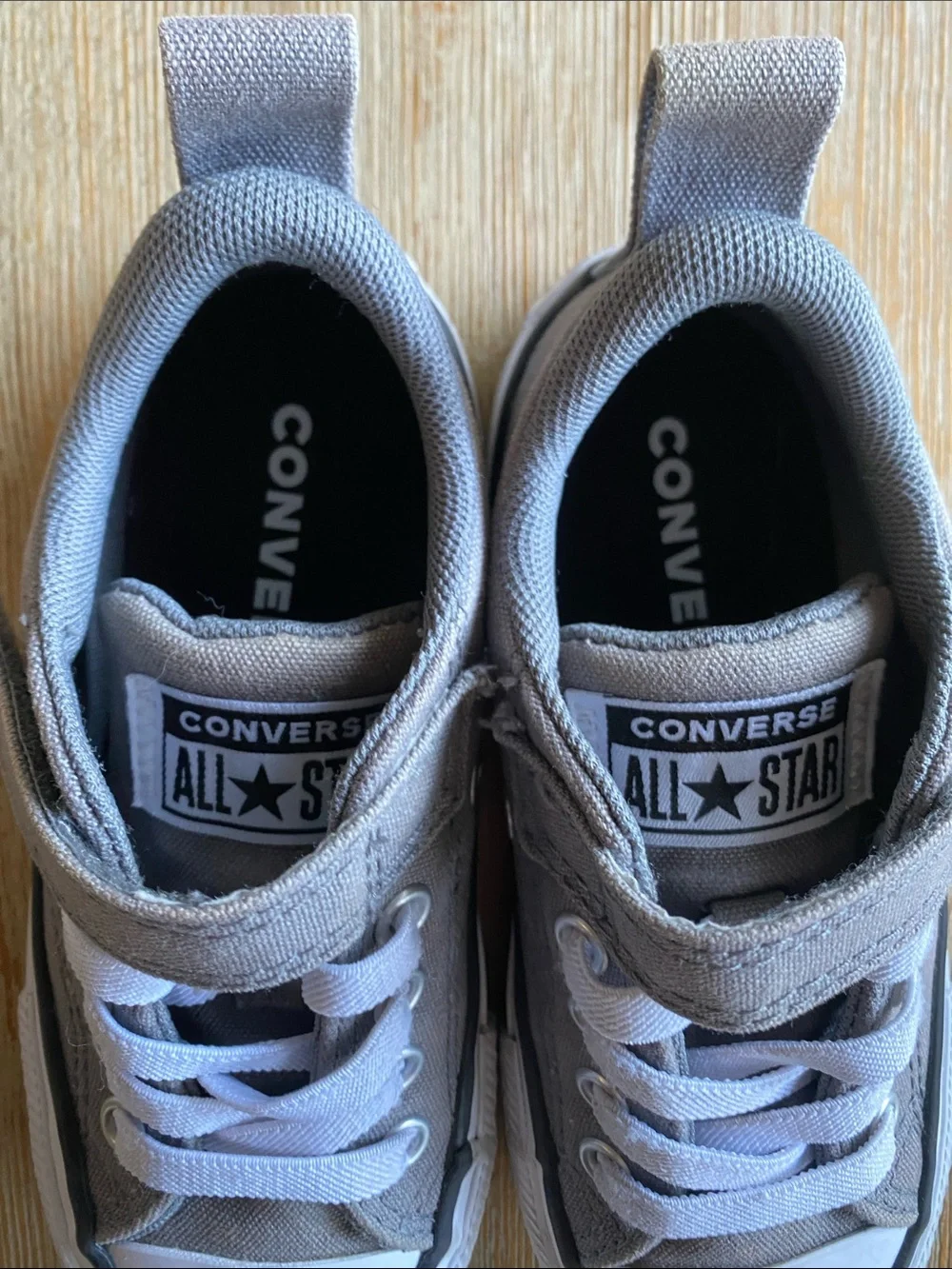 Converse kids low